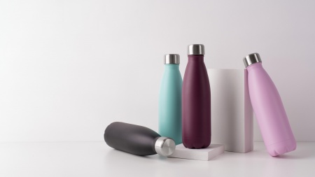 arrangement-different-colored-tumblers.jpg